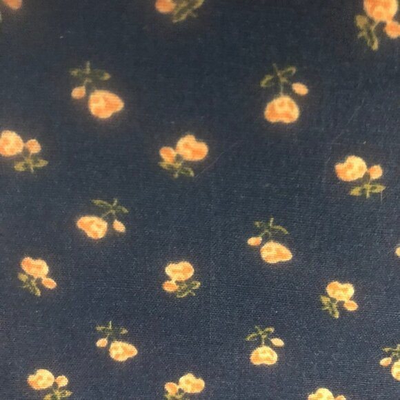 Cotton Blend Fabric Material - 3 1/2 yard Blue Floral #497 - Picture 3 of 4